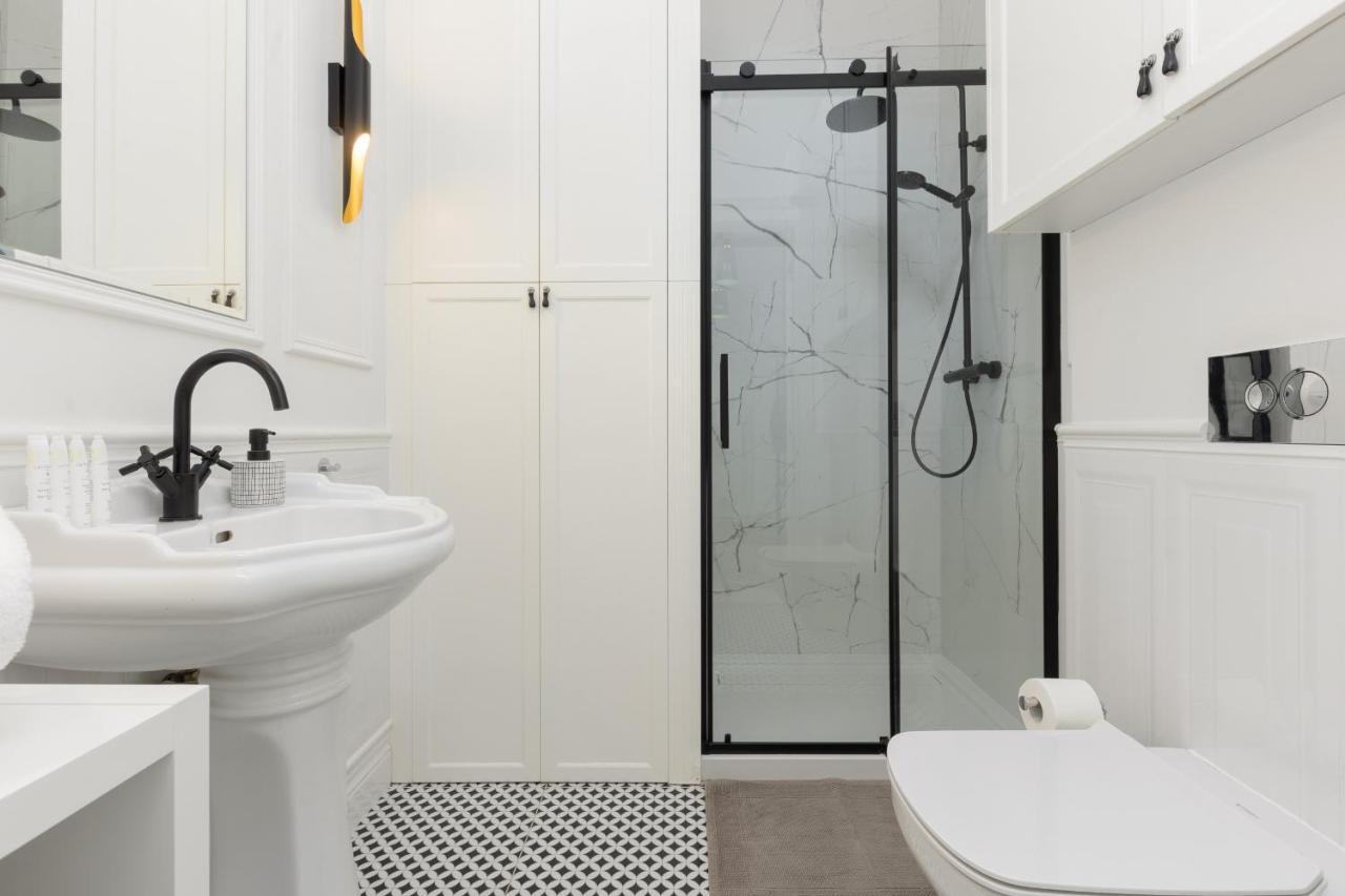 Apartment Strzelecka Old Town Cracow By Renters Prestige Krakow Ngoại thất bức ảnh